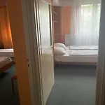 Πανσιόν Tifani Szallo Balatonlelle