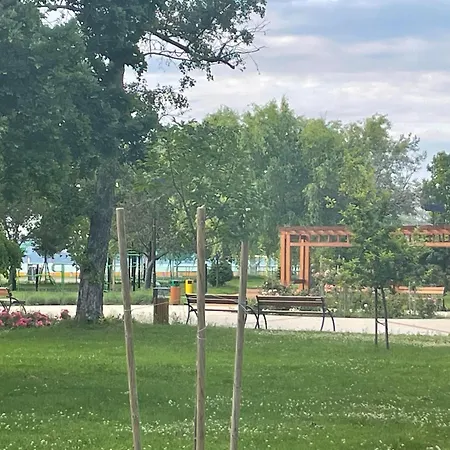 Tifani Szallo Pensionat