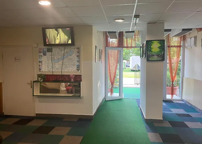 Tifani Szallo Pensionat 3*