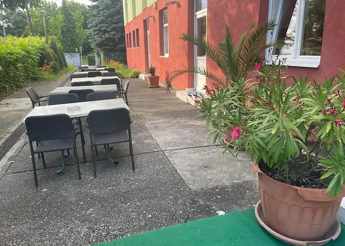 Tifani Szallo Balatonlelle