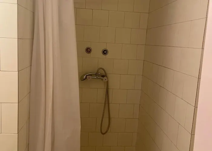 Tifani Szallo Penzion Balatonlelle