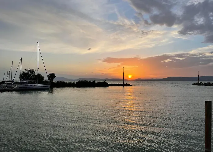 Tifani Szallo 3* Balatonlelle